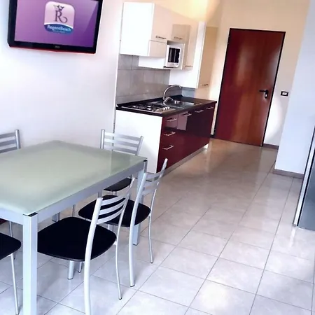 Apartment Welcoming With Pool - Beahost *
